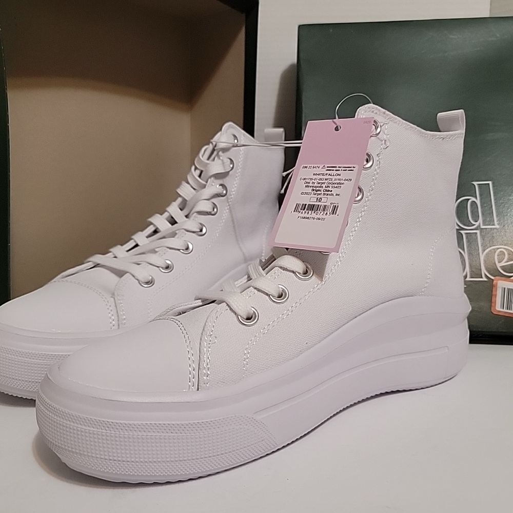 Women's Fallon Sneakers - Wild Fable White High Top multiple sizes, Memory Foam